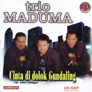 Listen to On Do Pe Huboto song with lyrics from Trio Maduma