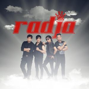 Dengarkan lagu Mengapa Harus Jumpa nyanyian Radja dengan lirik