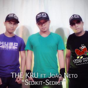 ดาวน์โหลดและฟังเพลง Sedikit-Sedikit พร้อมเนื้อเพลงจาก The Kru