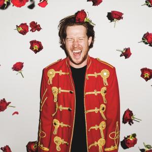 ดาวน์โหลดและฟังเพลง Lion พร้อมเนื้อเพลงจาก Bakermat