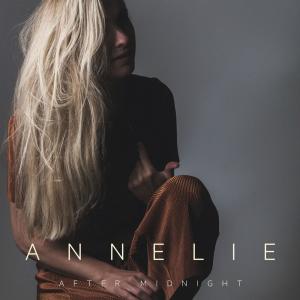 ดาวน์โหลดและฟังเพลง Full พร้อมเนื้อเพลงจาก Annelie