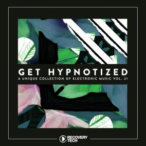 Dengarkan lagu Beyond (Remix) nyanyian Frank Huaman Serin dengan lirik