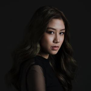 Listen to ยอม song with lyrics from พรีม วินวิภา