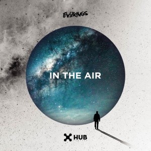 ดาวน์โหลดและฟังเพลง In The Air Tonight พร้อมเนื้อเพลงจาก Evokings