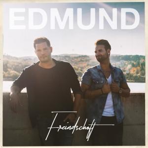 ดาวน์โหลดและฟังเพลง Büdl an da Wond พร้อมเนื้อเพลงจาก Edmund