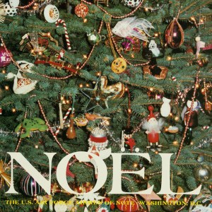 ดาวน์โหลดและฟังเพลง Noel พร้อมเนื้อเพลงจาก Ken Smukal