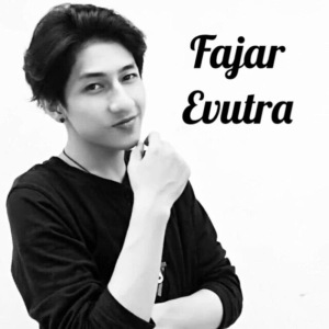 ดาวน์โหลดและฟังเพลง Impian พร้อมเนื้อเพลงจาก Fajar Evutra