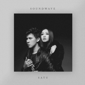收聽Soundwave的Satu歌詞歌曲