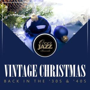 Dengarkan lagu Here Comes Santa Claus nyanyian Doris Day dengan lirik