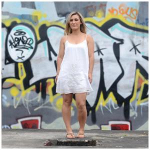 收聽Tasha Hohaia的So Special歌詞歌曲