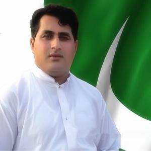 收聽Malala Gul的Jashn E Azadi歌詞歌曲