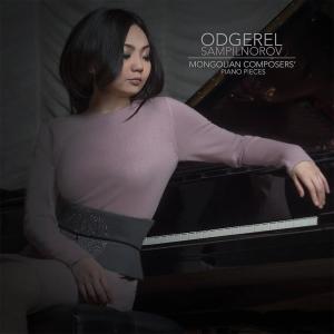Dengarkan lagu Light in D Minor in D Minor nyanyian Odgerel Sampilnorov dengan lirik