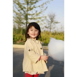 Listen to 母爱 song with lyrics from 小蓓蕾组合