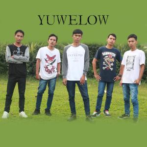 Dengarkan lagu Cinta Terakhir nyanyian Yuwelow dengan lirik