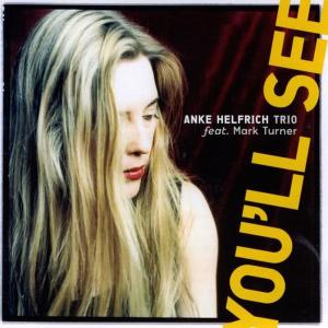 ดาวน์โหลดและฟังเพลง September in the Rain พร้อมเนื้อเพลงจาก Anke Helfrich Trio