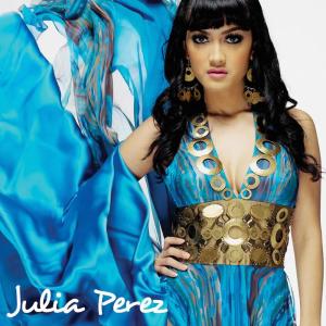 收聽Julia Perez的Ikrar歌詞歌曲