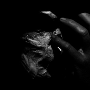 收聽Far Away Stables的Phantasm歌詞歌曲