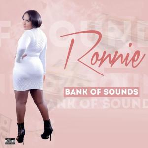 Dengarkan In Love Wit Megida (Explicit) lagu dari Ronnie dengan lirik