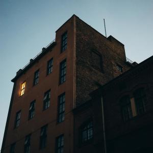 收听Gerard的Wach歌词歌曲