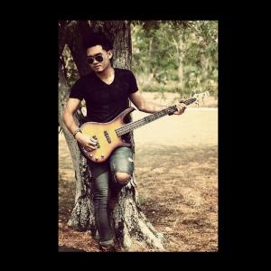 Listen to รักสุดท้าย song with lyrics from ภาณุพงศ์