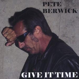 ดาวน์โหลดและฟังเพลง The Sadness In Your Eyes พร้อมเนื้อเพลงจาก Pete Berwick