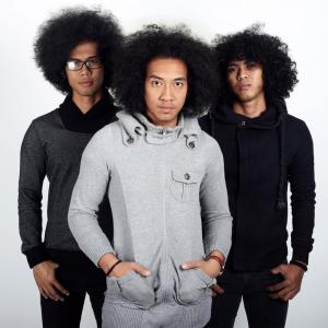 Listen to Plastik song with lyrics from Qreebo