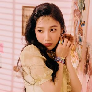 Joy (Red Velvet) ดาวน์โหลดและฟังเพลงฮิตจาก Joy (Red Velvet)