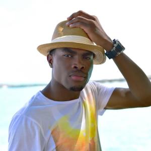 Omi ดาวน์โหลดและฟังเพลงฮิตจาก Omi