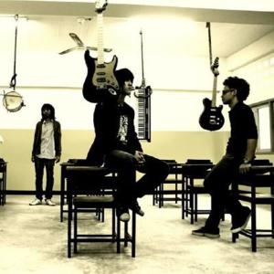 The Papers ดาวน์โหลดและฟังเพลงฮิตจาก The Papers