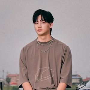 JAY B ดาวน์โหลดและฟังเพลงฮิตจาก JAY B