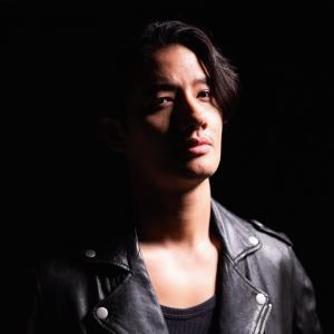 Pae Arak ดาวน์โหลดและฟังเพลงฮิตจาก Pae Arak
