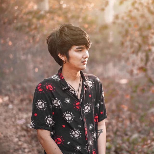 โอม ศิวะกร