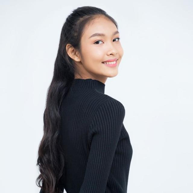 อากิ แปดแสนซาวด์