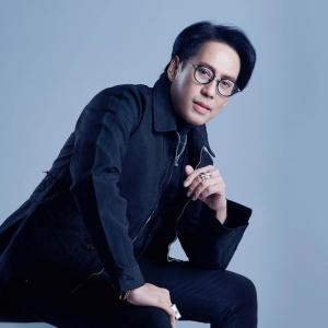 เบิร์ด ธงไชย ดาวน์โหลดและฟังเพลงฮิตจาก เบิร์ด ธงไชย