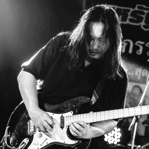 ป้อง เดอะแบ็คอัพ ดาวน์โหลดและฟังเพลงฮิตจาก ป้อง เดอะแบ็คอัพ