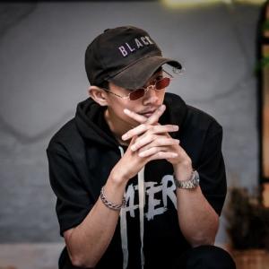 OWEN ดาวน์โหลดและฟังเพลงฮิตจาก OWEN