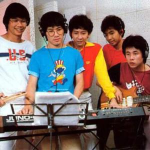 ชาตรี ดาวน์โหลดและฟังเพลงฮิตจาก ชาตรี