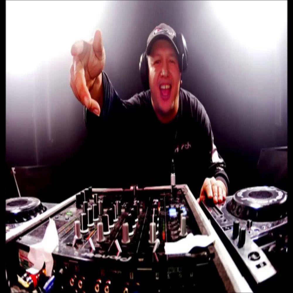DJ M