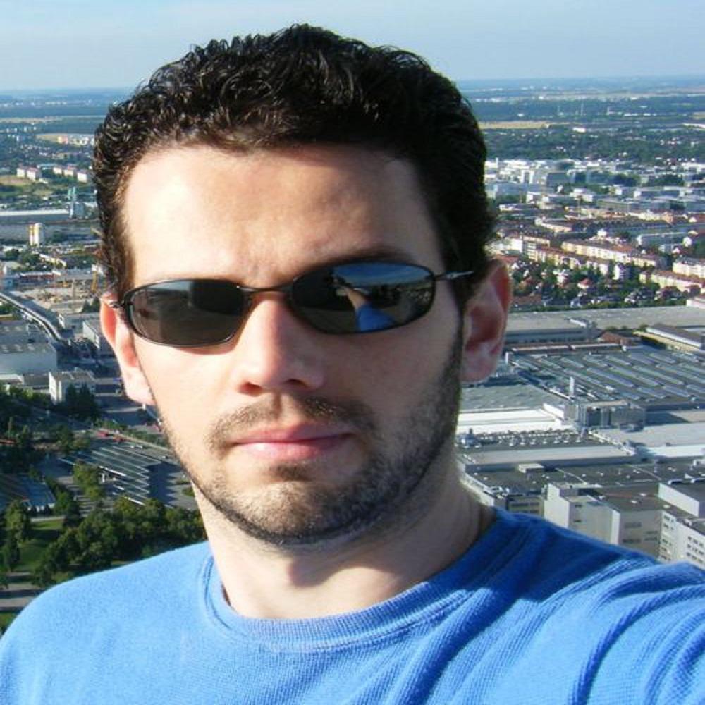 Eduardo Toledo