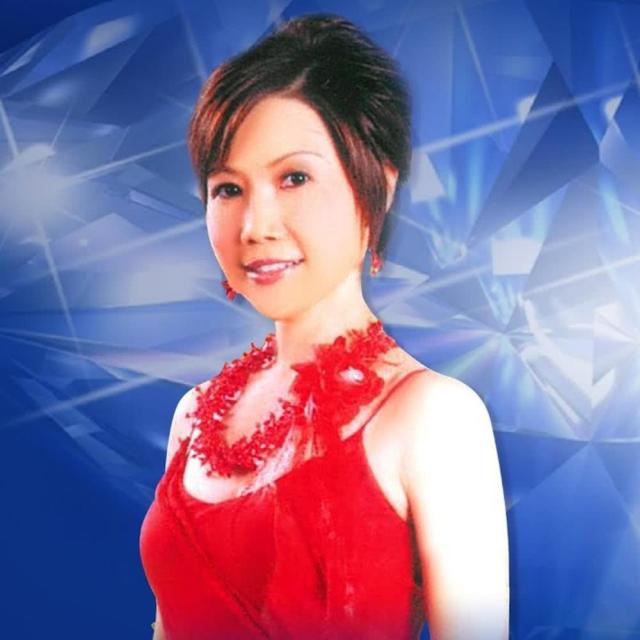 ไก่ พรรณนิภา