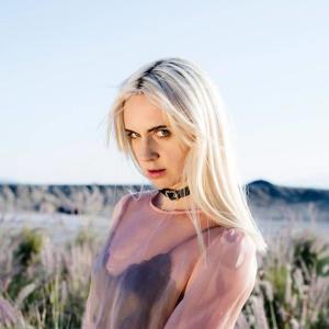 MØ