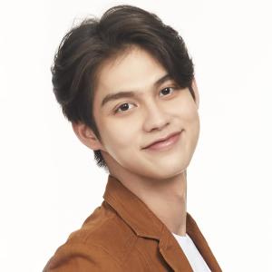 ไบร์ท วชิรวิชญ์ ดาวน์โหลดและฟังเพลงฮิตจาก ไบร์ท วชิรวิชญ์