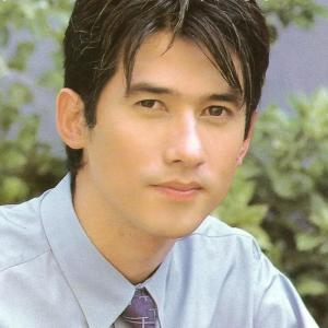 โชคชัย เจริญสุข ดาวน์โหลดและฟังเพลงฮิตจาก โชคชัย เจริญสุข