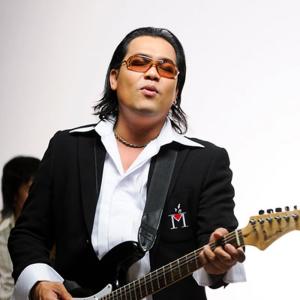 มิคกี้ ดาวน์โหลดและฟังเพลงฮิตจาก มิคกี้