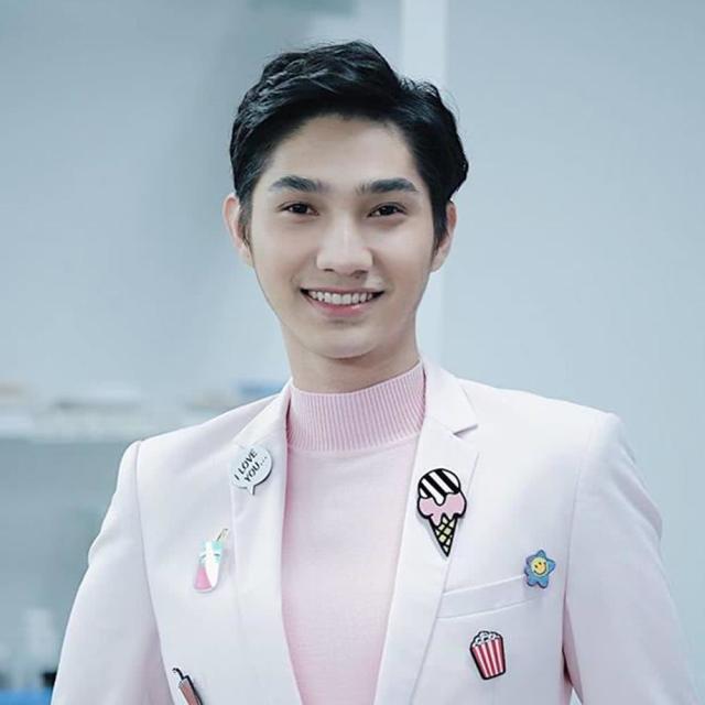 ไนซ์ เฉลิมเกียรติ