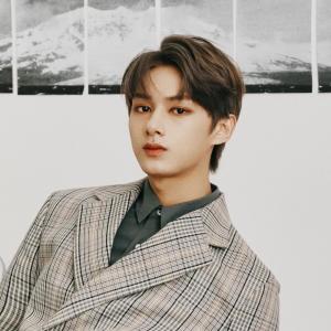 JUN ดาวน์โหลดและฟังเพลงฮิตจาก JUN