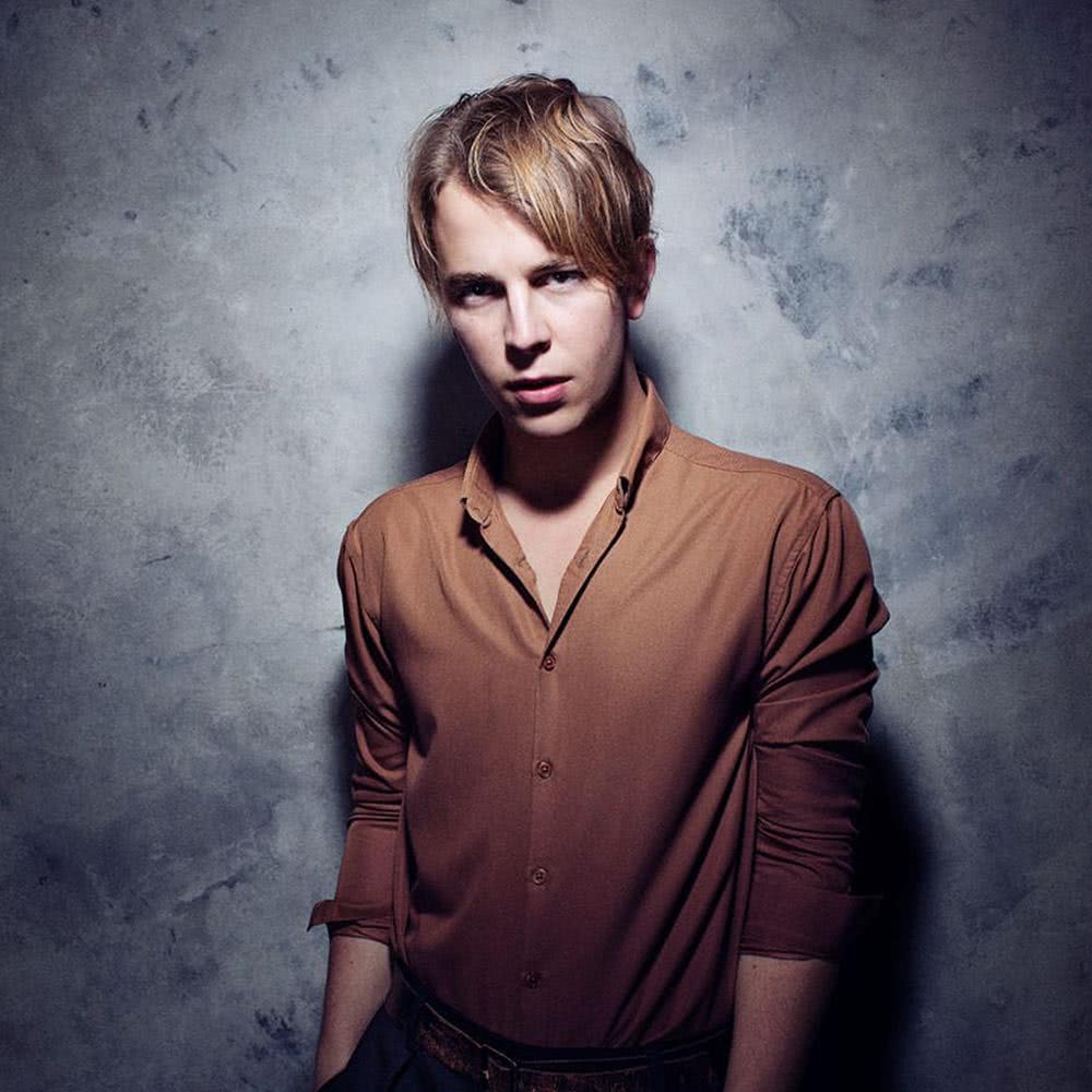 Том одел. Tom Odell. Tom Odell фото. Magnetised том Оделл. Tom Odell 2021.