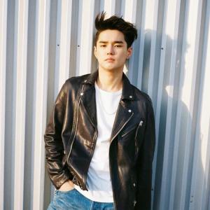 DEAN ดาวน์โหลดและฟังเพลงฮิตจาก DEAN