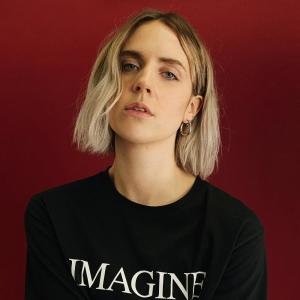 MØ