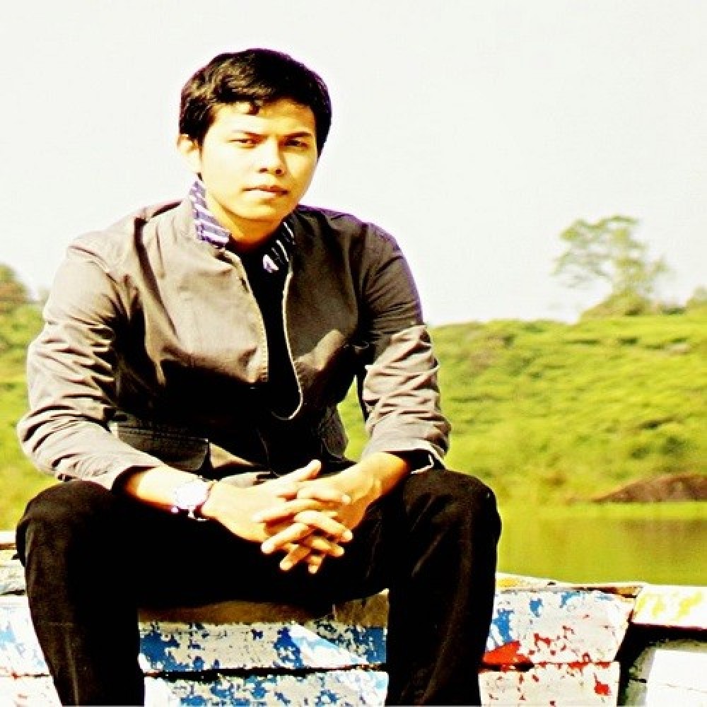 Ali Sastra
